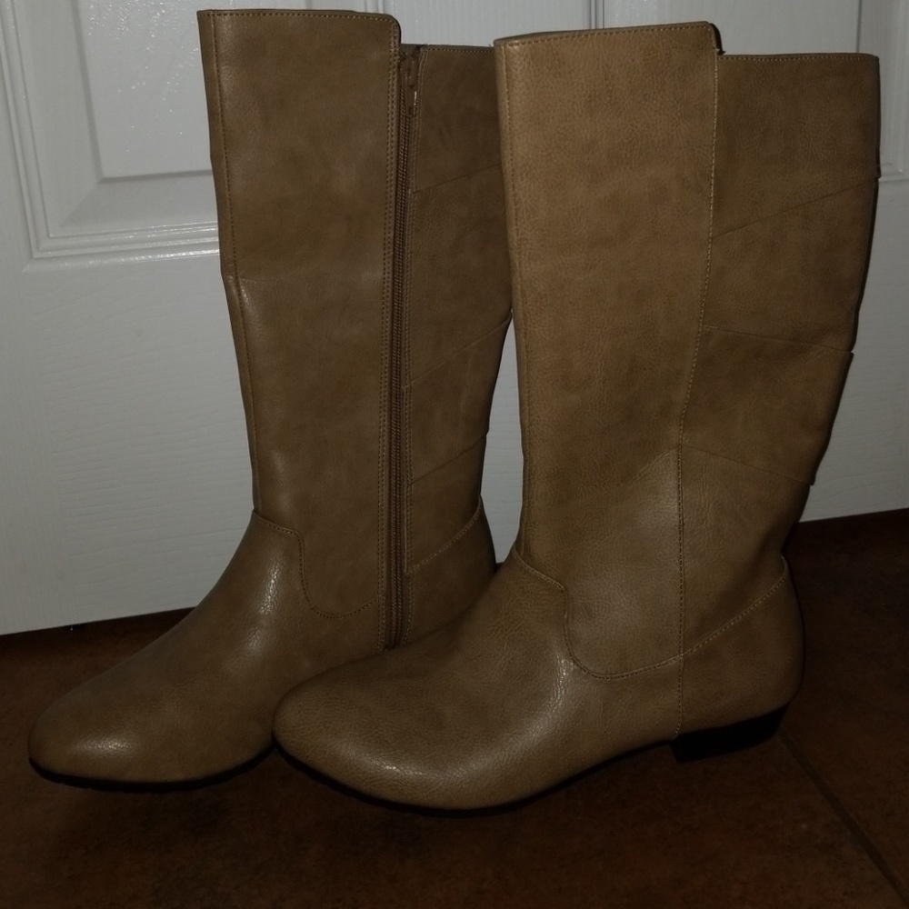 Brand new Boots